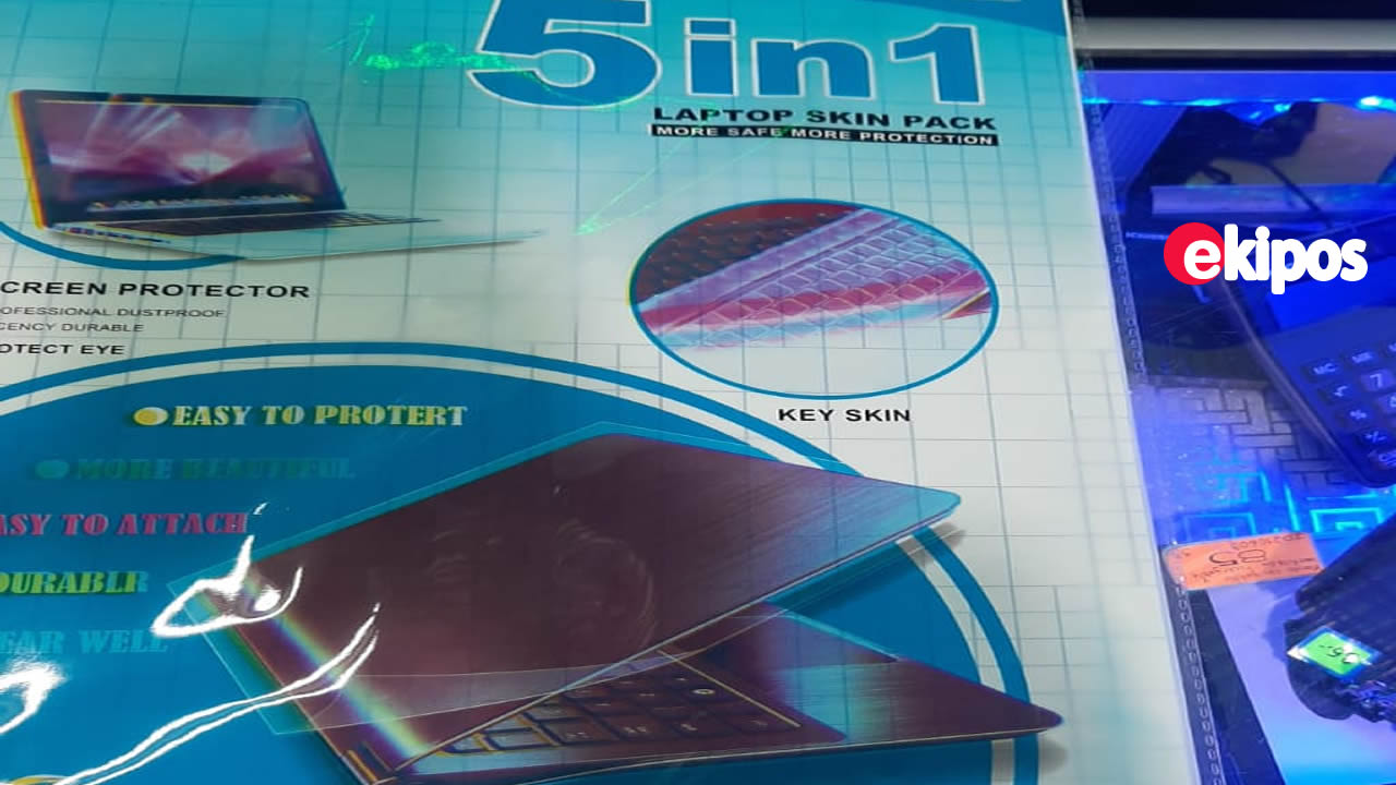 ROWELL Protector Laptop 15.6